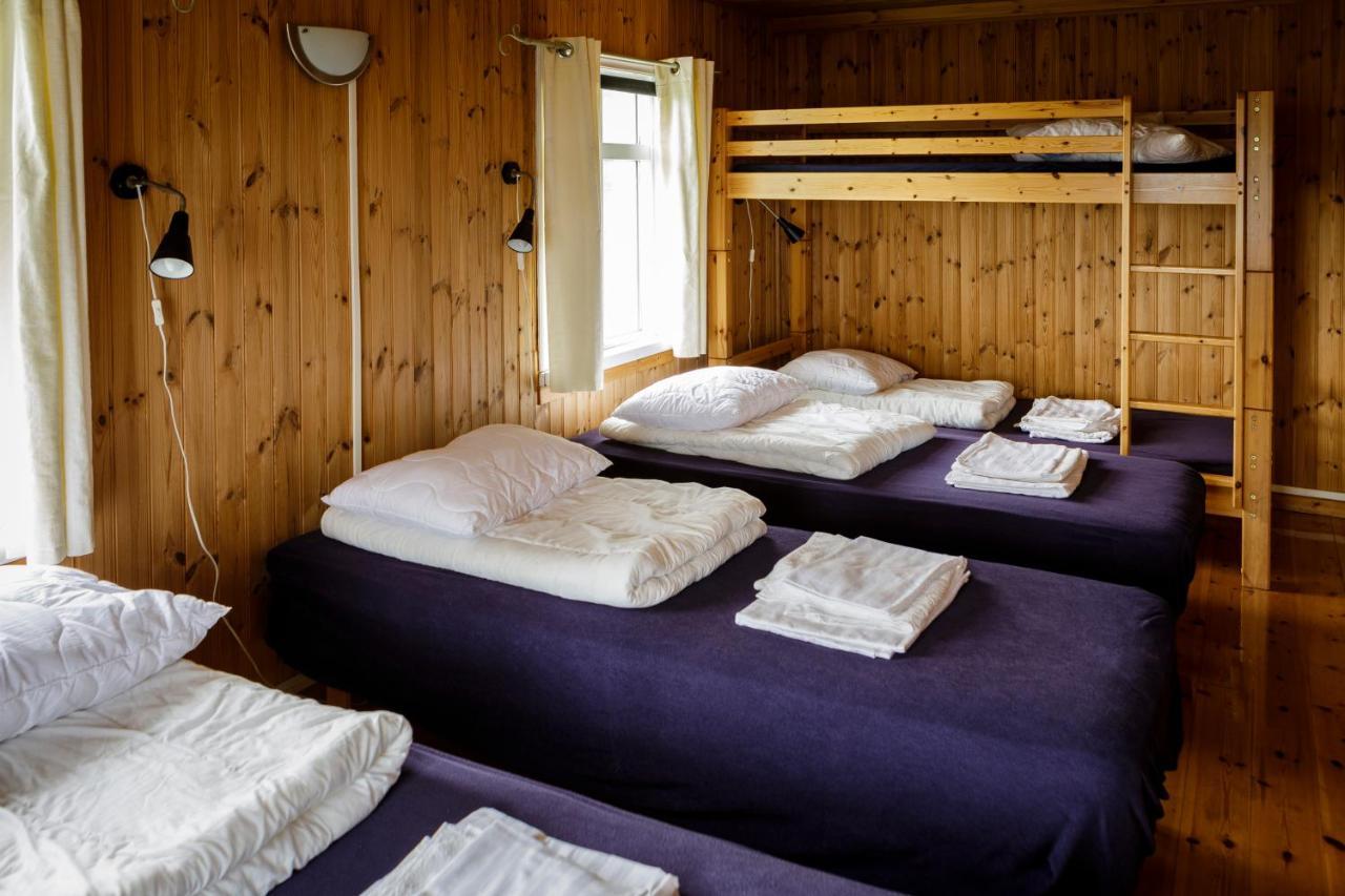 Osar Hostel Tjorn Bagian luar foto